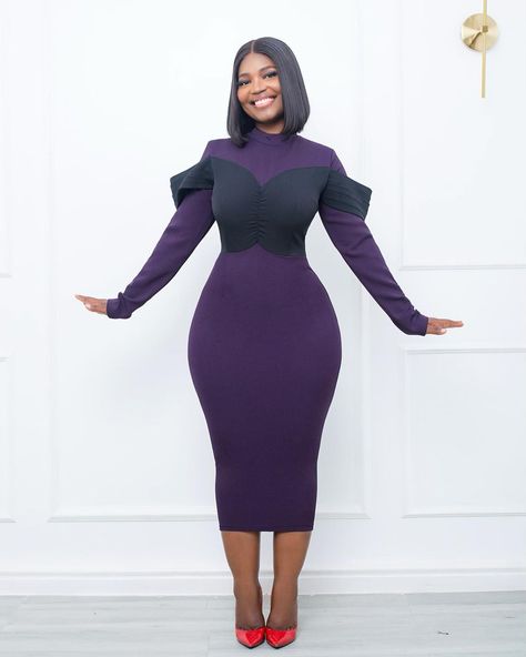 🇳🇬 Andria's World 🦋 on Instagram: “Purple&Black Corset Dress UK8-18 N23000 SKU: DR51077” Suit Gown For Women, New Modern Dress, Corporate Outfits For Women, English Wears, Corporate Wears, Corporate Gowns, Corporate Outfit, Black Corset Dress, Cloth Ideas