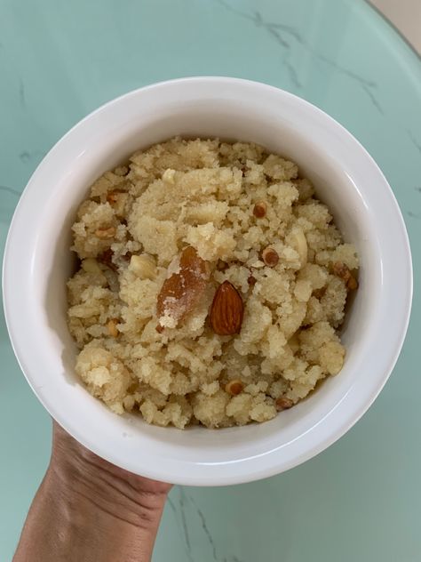 This almonds and cashew rich soft and savory sooji halwa prepared without milk is a welcome treat for taste buds at anytime and can give tough competition to best of the best sweets on the table. However, its mellow and aromatic sweet taste is not the only thing that makes it best, the ease of preparation can help you entertain your guests at short notice. It is also popular as rava sheera and served as prasadm in puja. Sooji Halwa, Indian Fashion Trends, Best Sweets, Sweet Taste, Best Of The Best, Cashew, Taste Buds, Indian Fashion, Oatmeal