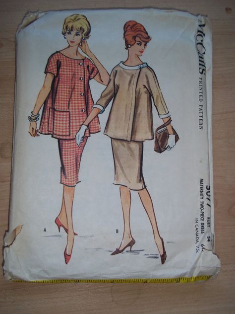 Vintage Two Piece Maternity Dress pattern by McCalls TheEclecTiqueRaven #vintagepatterns #vintage #retro 1950s Maternity, Maternity Sewing Patterns, 70s Sewing, Maternity Patterns, Maternity Sewing, Maternity Two Piece, Vintage Maternity, Suit Pattern, Vintage Dress Patterns