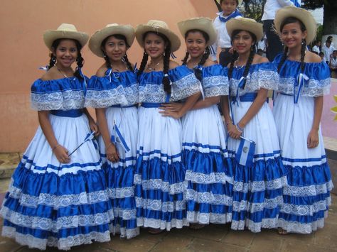 salvadoran dresses | Not all who wander are lost Dominican Republic Clothing, El Salvador Clothes, El Salvador Art, El Salvador Culture, Costumes Around The World, Dress Drawing, We Are The World, People Dress, Outfits Aesthetic