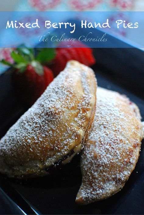 Mixed Berry Hand Pies Berry Hand Pies, Yummy Pie, Portable Dessert, Hand Pie Recipes, Fried Pies, Hand Pie, Berry Pie, Tasty Kitchen, Hand Pies