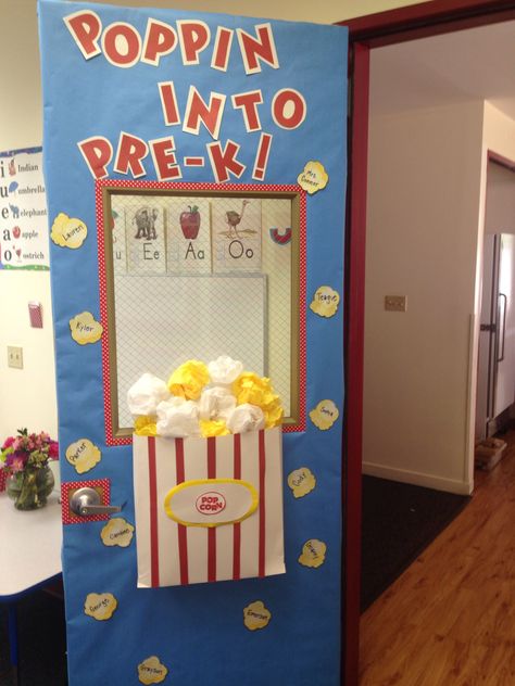 My classroom door this year! "Poppin into Pre-k!" Pre K Back To School Door Ideas, Preschool Classroom Door Ideas Back To School, Pre K Classroom Door Ideas, Pre K Door Ideas, Pre K Door, Pre K Door Decorations, September Classroom Door Ideas, Decorating Classroom Doors, Handprint Art Kids