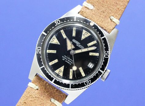 Love the Skin You're In: the Lightweight Skin Diver - Worn & Wound Vintage Dive Watches, Vintage Diver, Watch Room, Skin Diver, Nice Watches, Tissot Watches, Diver Watch, Autumn Clothing, Vintage Timepiece