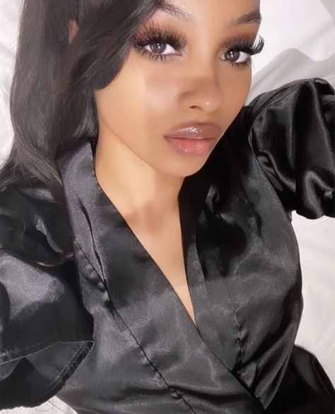 Nose Jobs Black Women, Pretty Facial Features, Nose Job Black Women, Ethnic Nose Job, Ethnic Nose, Nose Jobs, Lori Harvey, Rihanna Style, Beauty Inspo