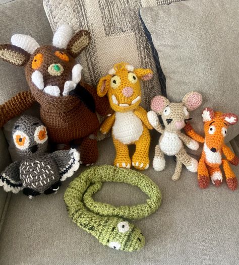 Gruffalo Crochet Pattern Free, Crochet Gruffalo Pattern Free, Crochet Story Book Characters, Crochet Gruffalo, Character Crochet, Crochet Characters, Children's Book Characters, Nursery Activities, The Gruffalo