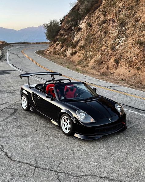 Toyota Mr2 Spyder, Pic Wallpaper, Mr2 Spyder, Hummer Cars, Tuning Cars, Toyota Mr2, Car Goals, Paracord Bracelets, Vroom Vroom