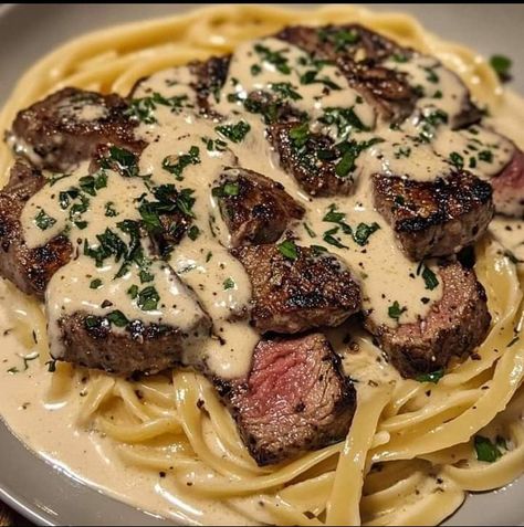 Steak Gorgonzola Alfredo, Gorgonzola Alfredo, Firehouse Meals, Steak Gorgonzola, Creamy Parmesan Sauce, Food Hub, Creamy Parmesan, Parmesan Sauce, Food Fantasy