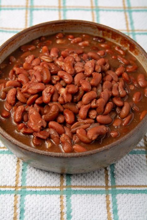 Simple recipe for red beans cooked in the Instant Pot #redbeans #instantpot #recipe Red Bean Instant Pot, Instapot Red Beans No Soak, Red Beans Instant Pot, Beans Recipe Vegan, Vegan Red Beans, Beans Instant Pot, Instant Pot Vegetarian, Small Red Beans, Red Beans Recipe