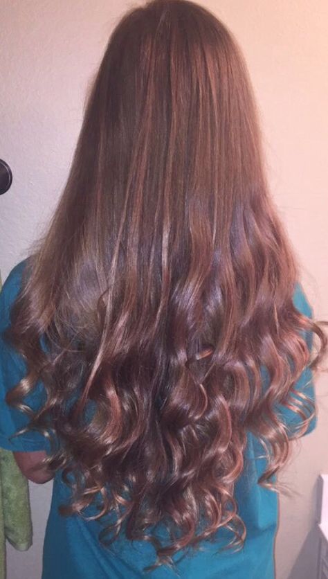 Lose curls for long hair Long Straight Hair With Curls At The End, Long Hair With Curls At End, Straight Hair Curly Ends, Lose Curled Hairstyles, Curly Ends Straight Hair, Lose Curly Hair, Straight Hair With Curly Ends, Straight Hair Curled Ends, Straight Hair With Curls At The End