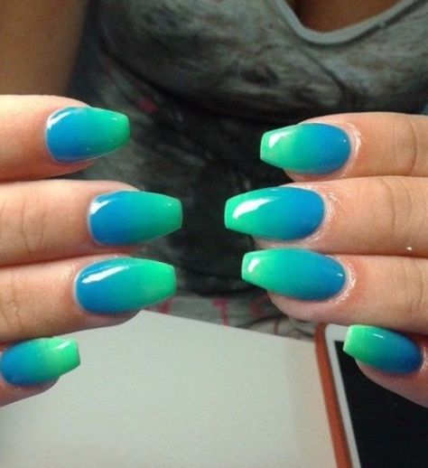 Diy Balayage, Nail Art Cute, Ombre Nail Art, Blue Ombre Nails, Ombre Nail Art Designs, Green Nail Designs, Ombre Nail, New Nail Designs, Edgy Nails