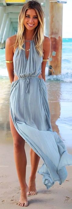 381a81c7c96cbf085e6fc7941091f758.webp (519×1500) Strand Outfit, Chique Outfit, Beautiful Summer Dresses, Beach Maxi Dress, Sabo Skirt, 2014 Fashion, Outfits Casual, Sleeveless Maxi Dress, Side Split