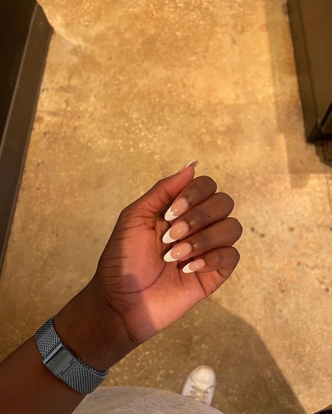 French tip almond nails #nails Almond French Tip Black Woman, Black Woman French Tip Nails, Almond French Tip Nails Black Women, Black Almond Nails French Tip, French Top Almond Nails, Thick French Tip Nails, French Tip Acrylic Nails Almond, Almond Shaped French Tip Nails, Oval French Tip Nails