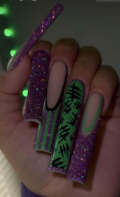 Purple Green And Black Nails, Green And Purple Nail Designs, Purple And Green Nails Design, Holo Glitter Nails, Green And Purple Nails, Purple And Green Nails, Black Gel Polish, Horror Nails, Holloween Nails