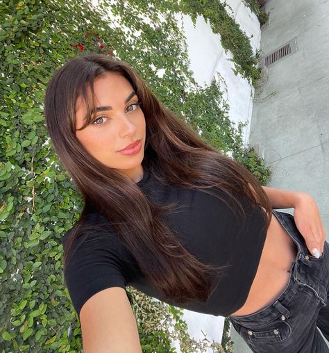 Georgia Hassarati (@georgiahassarati) • Instagram photos and videos Georgia Hassarati, Perfect Nose, Social Media Help, Trap Music, Body Goals, Koala, Beauty Women, Georgia, Long Hair Styles