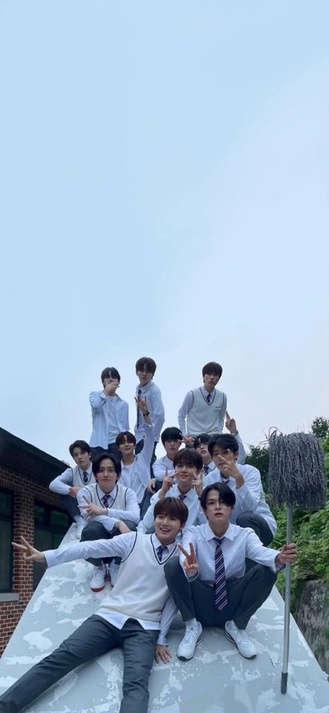 OT12 TREASURE wallpaper lockscreen Treasure Yg Member, Korean Picture, Yg Ent, Rose Video, Web Drama, Treasure Planet, Bright Pictures, Boys Wallpaper, A Wallpaper