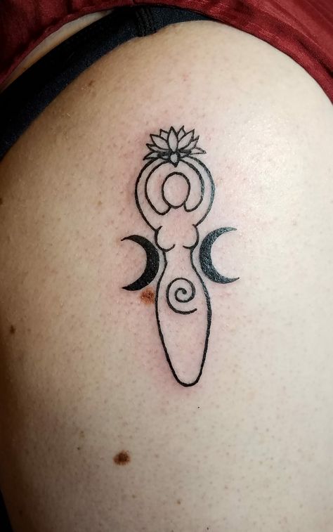 Easy Spiritual Tattoos, Lillith Tattoos Simple, Medicine Woman Tattoo, Feminine Energy Tattoo Symbols, Mother Earth Tattoo Divine Feminine, Gaia Tattoo Mother Earth, Spiral Goddess Tattoo, Gaia Goddess Tattoo, Devine Feminine Art Tattoo