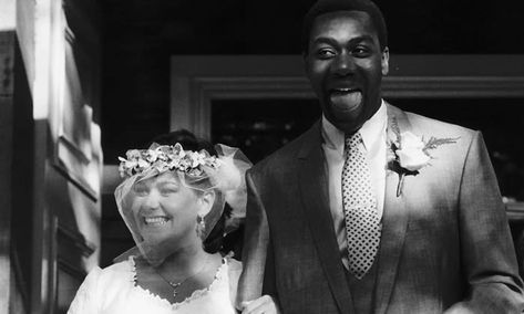 Lenny Henry and Dawn French are both happily loved-up with new partners 13 years after... Lenny Henry, Dawn French, Celebrity Bride, Romantic Proposal, Bride Guide, Getting Divorced, Comic Relief, Looking Dapper, Sleeve Wedding Dress