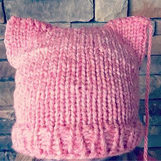 Knit Cat Hat, Knitting Projects Hats, Cat Hats Knitted, Loom Knitting Patterns Free, Loom Knitting Blanket, Loom Knitting Scarf, Loom Knitting Patterns Hat, Round Loom Knitting, Loom Hats