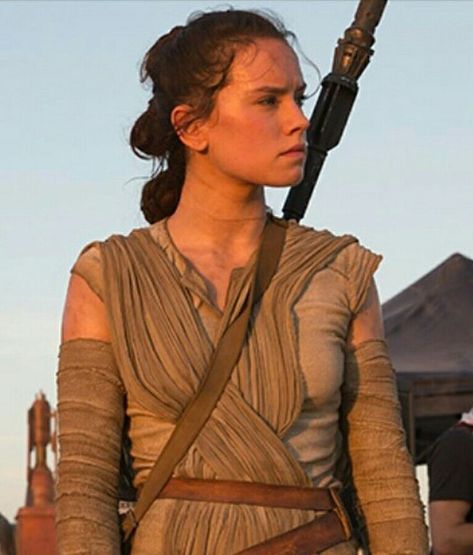 Character Headshots, Ray Star Wars, Daisy Ridley Star Wars, Rey Cosplay, John Bennett, Rey Skywalker, Lighting Reference, Daisy Daisy, Rey Star Wars