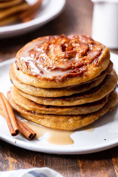 Paleo Christmas Recipes, Pancakes Cinnamon, Paleo Cinnamon Rolls, Cinnamon Swirl Pancakes, Paleo Christmas, Paleo Running Momma, Paleo Menu, Paleo Pancakes, Best Paleo Recipes