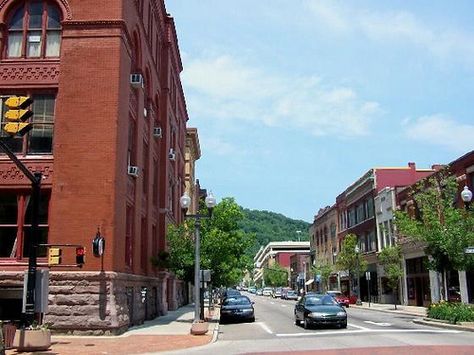 Oil City Pennsylvania, Pennsylvania Towns, Coal Miners, Places Ive Been, Pennsylvania, Street View