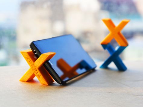 Xperia iPhone Stand by PACOLIN  http://thingiverse.com/thing:394611 Mobile Phone Stands, 3d Ideas, Phone Stands, Iphone Stand, Easy Diy Art, 3d Printable, Stencil Designs, Sony Xperia, Phone Stand