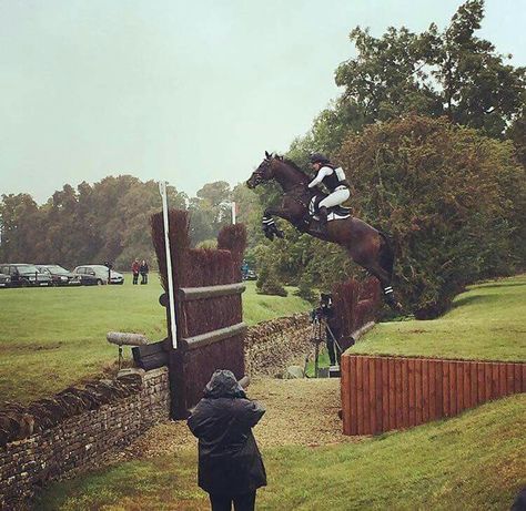 Eventing Cross Country, Jump It, Cross Country Jumps, Show Jumping Horses, Equestrian Aesthetic, Eventing Horses, Equestrian Helmet, Horse Aesthetic, English Riding