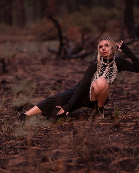 It’s time to get spooky y’all!!! @bebitamamacita and I did some absolutely stunning photos out in an area that had been burnt. The charred ground & trees worked really well for a spooky skeleton inspired outdoor boudoir photoshoot. 🙌 You should embrace your spookiness & do a Halloween boudoir session! Live yo best spooky life!!! #halloween #halloweenboudoir #ghostphotoshoot #inbend #bendoregon #practicalmagic #bendboudoir #oregonboudoir #witchphotoshoot #witchesofinstagram #spookygirl Halloween Photoshoot, Ghost Photos, Practical Magic, Photography Tips, Photography, Instagram