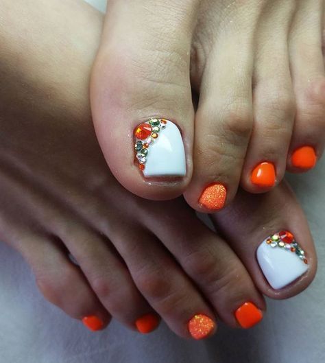 Toenail Art Designs, Pretty Pedicures, Orange Nail Art, Pretty Toe Nails, Cute Toe Nails, Summer Toe Nails, Pedicure Designs, Nails Design With Rhinestones, Nails Polish