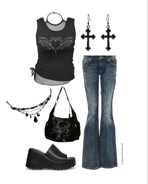 2000s Fashion Outfits Grunge, Cute Outfits Y2k Grunge, Early 2000s Fashion Grunge, Goth 2000s Fashion, Thirteen Style Clothes, Rock Dress Outfit, Thirteen Inspired Outfits, 2000s Grunge Fashion, Thirteen Style