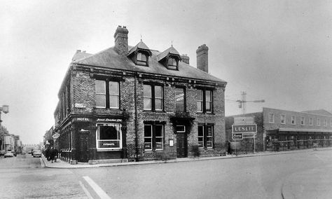 Station Hotel, Ellison Street, Jarrow, 1958 (Paul Perry) | Jarrow | Tyneside | South Tyneside | North East | England | History | Nostalgia | Black and white Photos South Tyneside, England History, Northern Exposure, North East England, Black And White Photos, Newcastle Upon Tyne, Old Photographs, White Photos, North East