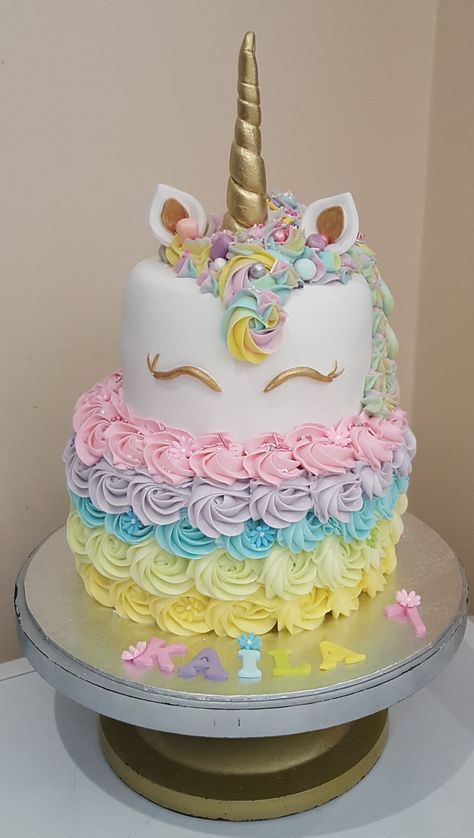 Buttercream and fondant unicorn cake Llamacorn Birthday Party Decorations, Afro Unicorn Cake, Diy Unicorn Cake Topper, Cake Ideas Unicorn, Unicorn Cake Buttercream, Unicorn Buttercream Cake, Unicorn Cake Ideas, Cute Unicorn Cake, Diy Unicorn Cake