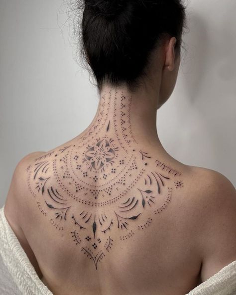 Nape Tattoo, Tiny Flower Tattoos, Side Neck Tattoo, Floral Thigh Tattoos, M Tattoos, Back Piece Tattoo, Neck Tattoos Women, Dot Tattoos, Ornamental Tattoo