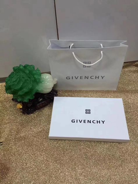 Givenchy Full Packaging QQHH368 Brands Givenchy Box, Shopping Bag Dust Bag Ribbons Givenchy Full Packaging for Brands Packaging Box, Shopping Bag, Labels and Tags, Dust Bag, Ribbons and Other Accessories Designer Brands Packaging Accessories Supplier in China Givenchy Shopping Bag, Brands Packaging, Luxurious Life, Givenchy Man, Box Bag, Packaging Box, Brand Packaging, Labels & Tags, Box Packaging