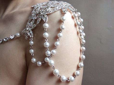 Joanna Pearls lariat back drop necklace bridal by weddingvalle Shoulder Jewelry, Shoulder Necklace, Motifs Perler, Sleeves Designs For Dresses, Wedding Bridal Jewellery, Designs For Dresses, Rhinestone Jewelry, Bead Jewellery, Coco Chanel