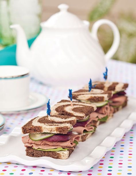 These Roast Beef, Spinach, Cucumber, and Beet Tea Sandwiches are a special treat. Victorian Tea Sandwiches, High Tea Sandwiches Fillings, Roast Beef Tea Sandwiches, Tea Sandwiches Kids, Beet Tea, Beef Tea, English Tea Sandwiches, Food Sandwiches, Cucumber Tea Sandwiches