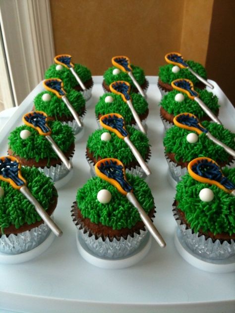 Lacrosse Cupcakes My first attempt at making Lacrosse Cupcakes... the sticks and balls are all made of fondant and the net I piped with... Lacrosse Birthday Party Ideas, Lacrosse Promposal, Lacrosse Birthday, Lacrosse Cake, Lacrosse Cupcakes, Cricket Cake, Lacrosse Party, Promposal Ideas, Lacrosse Mom