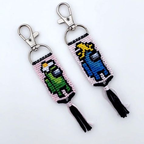 audrey✨ on Instagram: “among us! q.o.t.d: what is your favorite video game to play? ~ i made these among us keychains for a custom order a little while ago. i…” Game To Play, What Is Your Favorite, Among Us, Games To Play, Custom Orders, Video Game, Keychains, To Play, Macrame