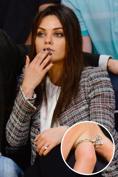 Mila Kunis and Ashton Kutcher Most Expensive Engagement Ring, Celebrity Wedding Rings, Expensive Engagement Rings, Celebrity Rings, Halo Engagement Ring Wedding Band, Cute Engagement Rings, Engagement Rings Vintage Halo, Ashton Kutcher, Engagement Celebration