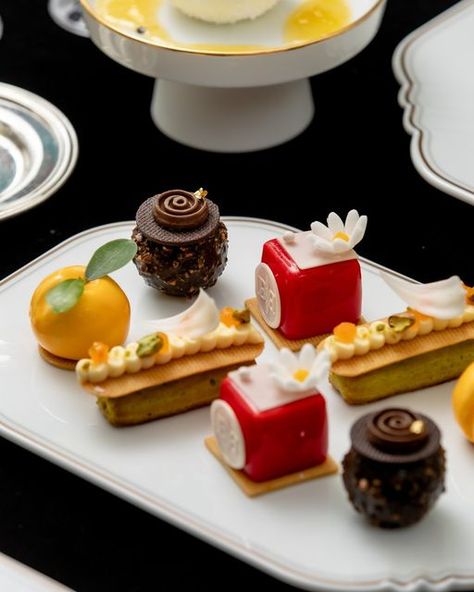 Rosewood Bangkok on Instagram: "Taste of Rosewood Bangkok. Indulge in an afternoon tea experience highlighting the distinctive flavors of our four restaurants and bars, served alongside pastries and desserts created with ingredients befitting the hotel’s 4th anniversary celebrations. Presented daily at Lakorn European Brasserie. #RosewoodBangkok #RosewoodHotels #RWJourneys #ASenseofTaste" Patisserie Design, Plate Presentation, Mini Cakes Birthday, Dessert Set, 4th Anniversary, Cafe Interior Design, Mini Desserts, Cafe Interior, Anniversary Celebration