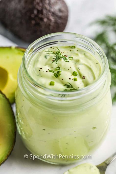 Why go crazy trying to figure out where to buy avocado ranch dressing? Just make it homemade and have it whenever you want it! #spendwithpennies #avocadoranchdressing #dip #dressing #saladdressing #recipe #easy #healthy #homemade #creamy Avocado Ranch Dressing Recipe, Homemade Avocado Ranch Dressing, Spinach Salad Dressing, Avocado Yogurt, Yogurt Ranch, Avocado Lime Dressing, Avocado Ranch Dressing, Sesame Ginger Dressing, Avocado Pasta Salad