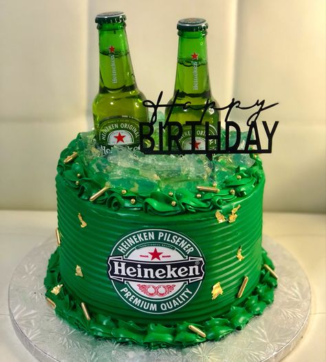 Heineken Cakes For Men, Heineken Cake, Birthday Cake Beer, Tom Cake, Happy Birthday Beer, Bottle Cake, Tom Pastel, Nutella Cake, Beer Cake