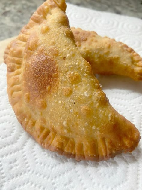 Homemade Empanadas Dough, Dessert Empanadas Recipe, Empanadas Recipe Dough, Easy Empanadas Recipe, Homemade Empanadas, Empanada Dough, Caribbean Foods, Empanadas Dough, Boricua Recipes