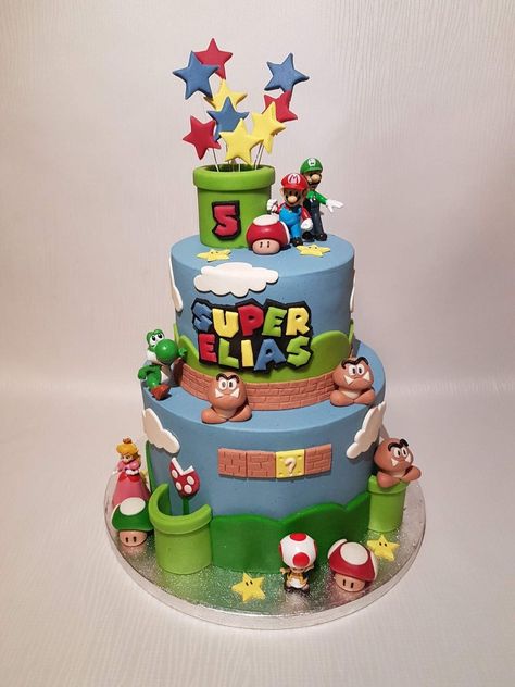 Super Mario 2 Tier Cake, Yoshi Birthday Cake, Paw Patrol Birthday Party Cake, Mario Bros Birthday Party Ideas, Mario Birthday Cake, Mario Bros Cake, Mario Theme, Super Mario Cake, Super Mario Bros Birthday Party