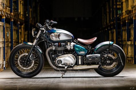 Triumph Bonneville Bobber, Moto Bobber, Bonneville Bobber, Motos Bobber, Triumph Moto, Custom Triumph, Moto Triumph, Triumph Thunderbird, Triumph Cafe Racer