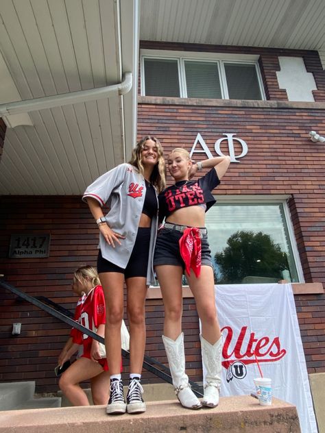 Alpha phi tailgate university if Utah University Of Utah Aesthetic, U Of Utah, Utah University, Kansas University, Utah Utes, University Of Kansas, Animals Pictures, Dream School, Baby Animals Pictures