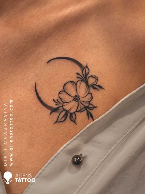 Small Flower Tattoos For Women, Aliens Tattoo, Mayan Tattoos, Unique Small Tattoo, Girl Arm Tattoos, Small Flower Tattoos, Best Tattoos For Women, Alien Tattoo, Small Girl Tattoos