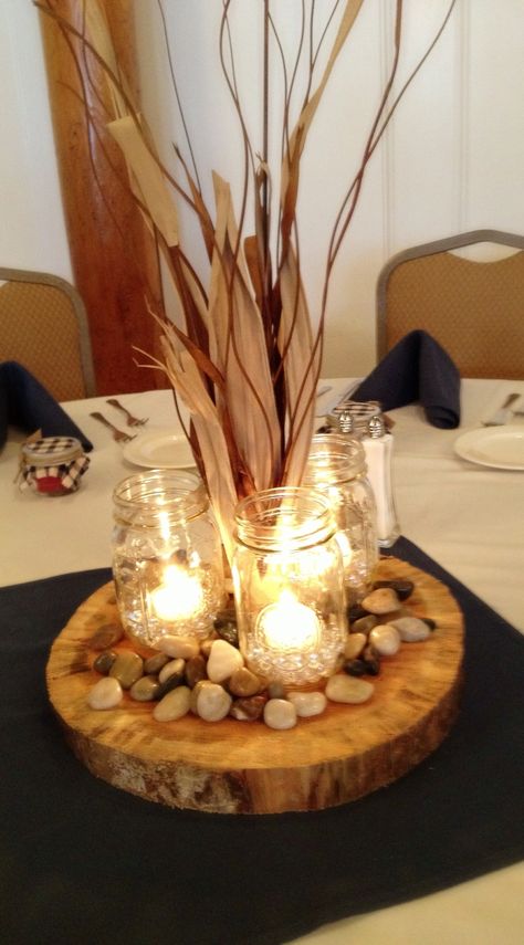 Beach Mason Jars, Wild Game Dinner, Lake Theme, Outdoor Graduation Parties, Outdoor Graduation, Fishing Wedding, Deco Champetre, Fishing Party, Rustic Wedding Centerpieces