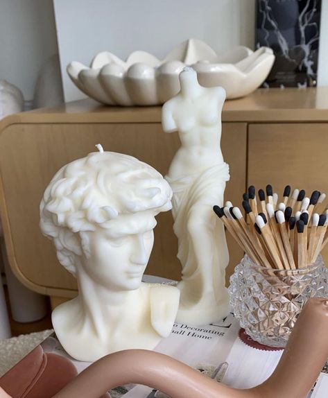 Anaïs Candle® on Instagram: ““There are two things that make a room timeless: a sense of history and a piece of the future.” – Charlotte Moss 🤍” Greek Goddess Sculpture, Venus Candle, Sculpture Candle, Fancy Candles, Candle Ribbon, Roman Candle, Ghost Candles, Ancient Greek Sculpture, Man Candle