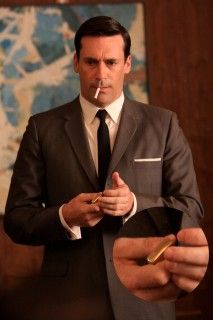 Don Draper Zippo Lighter John Hamm, Superman Man Of Steel, Mad Men Fashion, Don Draper, Jon Hamm, Look Formal, Sixties Fashion, Man Vs, Man Of Steel